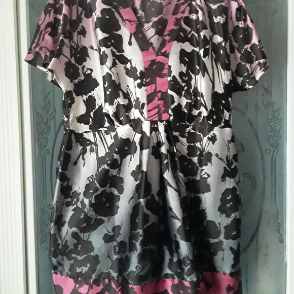 Maternity top - Picture 3 of 3